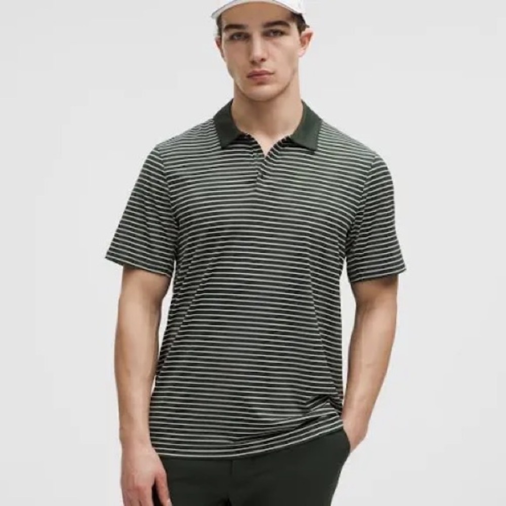 Lululemon logo sport short sleeve